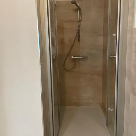 A&a By The Sea Apartment Trogir